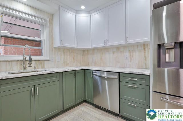 336 East Market Street, Bethlehem City, PA 18018