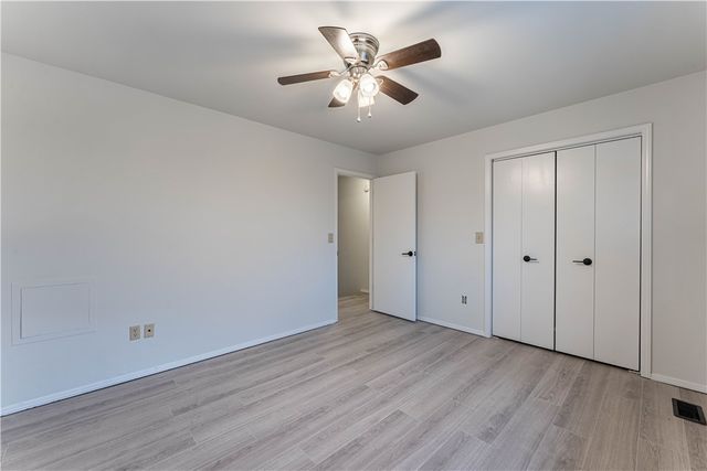 250 N Madison Street c, Siloam Springs, AR 72761