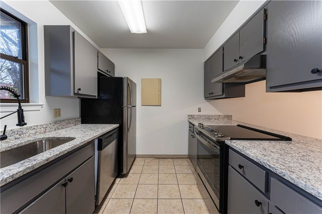 250 N Madison Street c, Siloam Springs, AR 72761