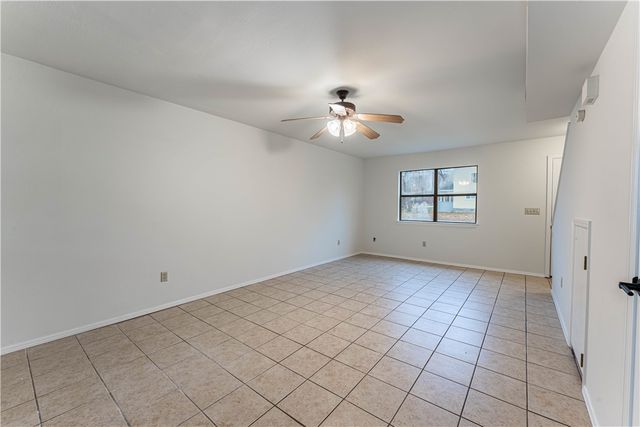 250 N Madison Street c, Siloam Springs, AR 72761