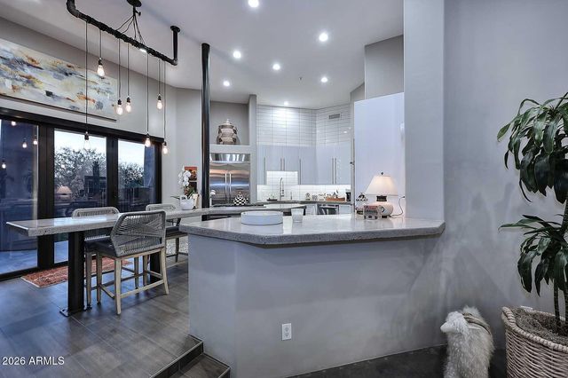 9637 E MARK Lane, Scottsdale, AZ 85262
