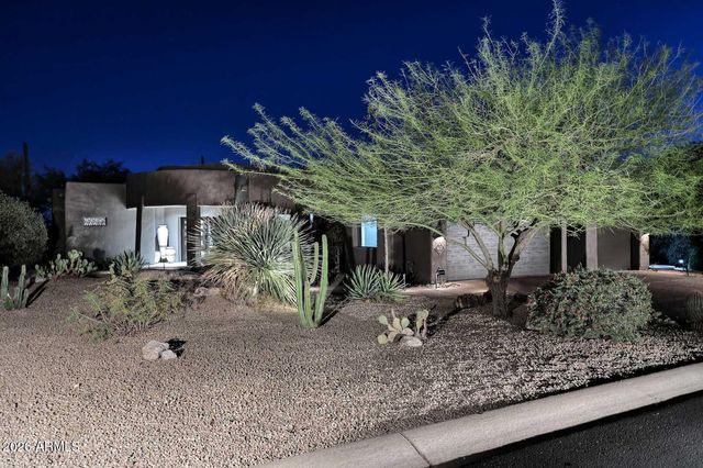 9637 E MARK Lane, Scottsdale, AZ 85262