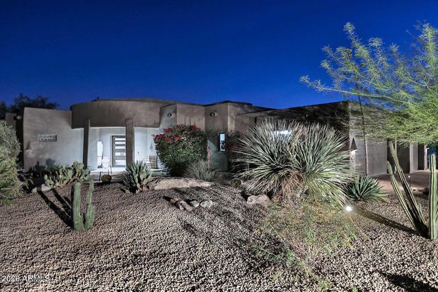 9637 E MARK Lane, Scottsdale, AZ 85262
