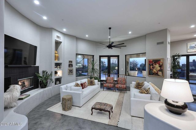 9637 E MARK Lane, Scottsdale, AZ 85262