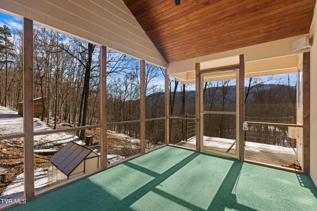 1231 Vardy Blackwater, Sneedville, TN 37869