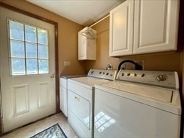 51 Wildwood Ln, Waltham, MA 02451