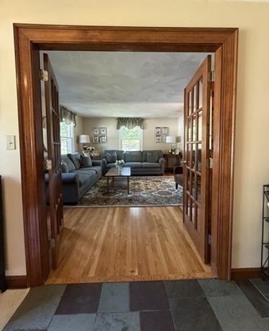 51 Wildwood Ln, Waltham, MA 02451