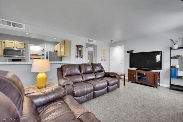 7570 West Flamingo Road 115, Las Vegas, NV 89147