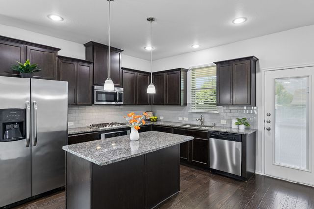 10212 Bennet Drive, Mckinney, TX 75072