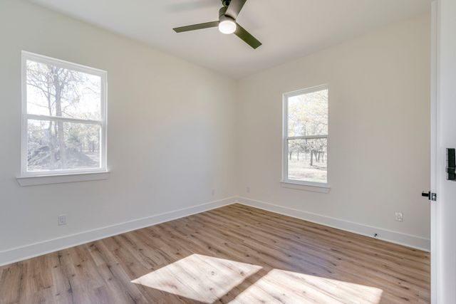 570 Hampel, Palmer, TX 75152