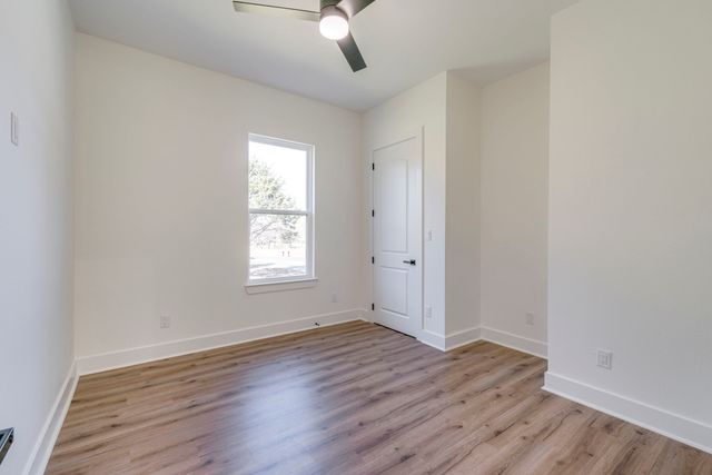 570 Hampel, Palmer, TX 75152