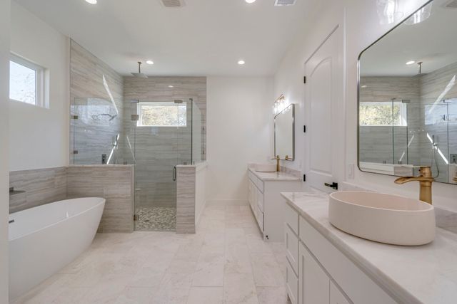 570 Hampel, Palmer, TX 75152