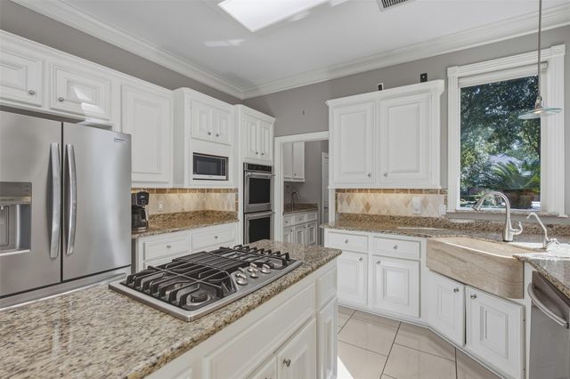 16111 Wimbledon Forest Drive, Spring, TX 77379