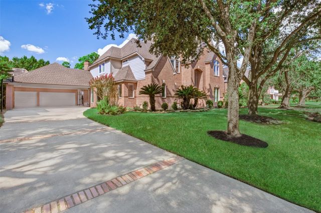 16111 Wimbledon Forest Drive, Spring, TX 77379