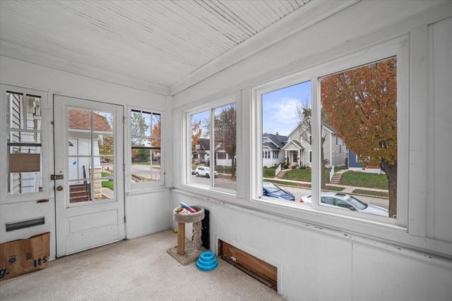 2156 S 68th STREET, West Allis, WI 53219