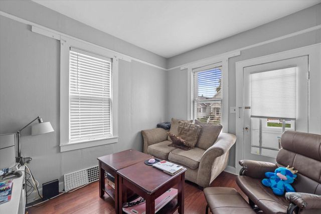 2156 S 68th STREET, West Allis, WI 53219