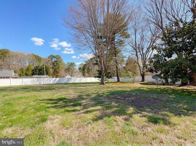 44939 SHORE DR, Tall Timbers, MD 20690