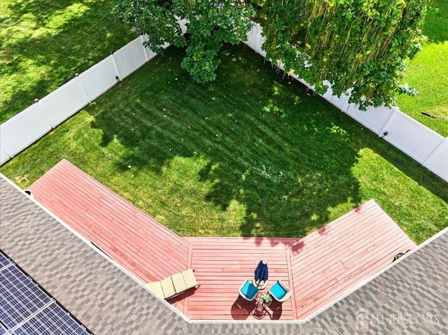 6 Idlewild Road, Edison, NJ 08817