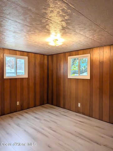 6677 Kaniksu Unit E 2, Bonners Ferry, ID 83805