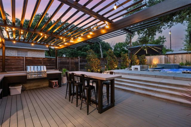 4703 Highland TER, Austin, TX 78731
