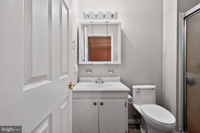 100 COACHMAN DR, Bordentown, NJ 08505
