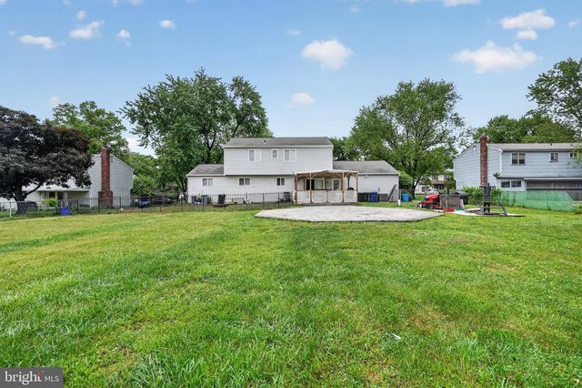 100 COACHMAN DR, Bordentown, NJ 08505