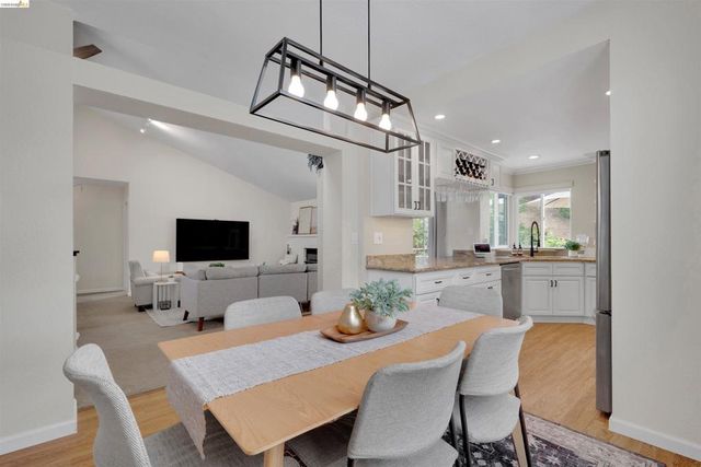 3991 Alta Vista Cir, Pittsburg, CA 94565