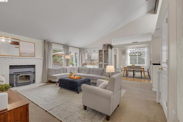 3991 Alta Vista Cir, Pittsburg, CA 94565