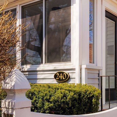 240 Neponset Valley Parkway, Boston, MA 02136