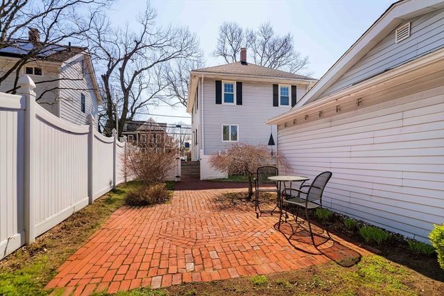 240 Neponset Valley Parkway, Boston, MA 02136