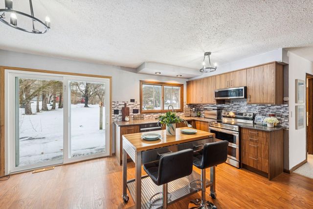 112308 Baxter Court, Chaska, MN 55318