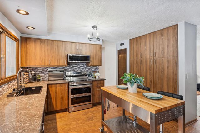 112308 Baxter Court, Chaska, MN 55318