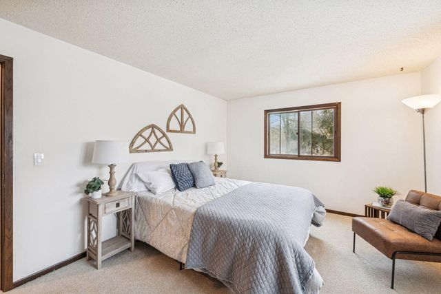 112308 Baxter Court, Chaska, MN 55318