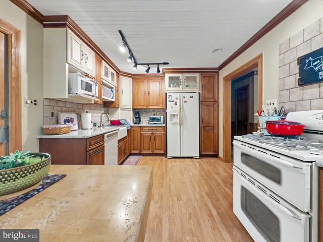 1857 WILLIAMSTOWN RD, Franklinville, NJ 08322