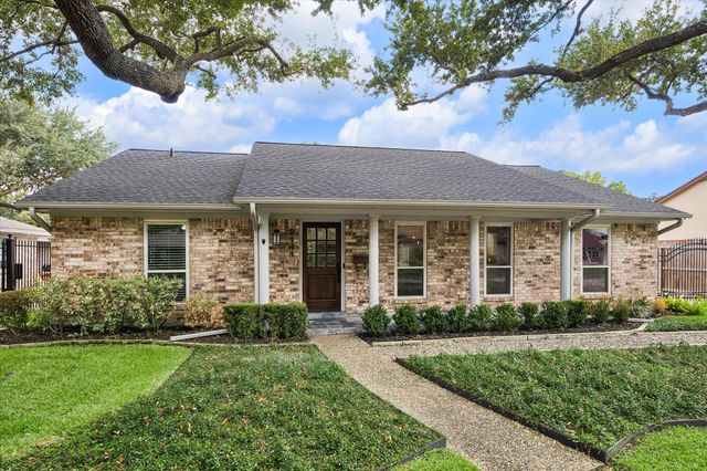 2444 Brookmere Drive, Houston, TX 77008