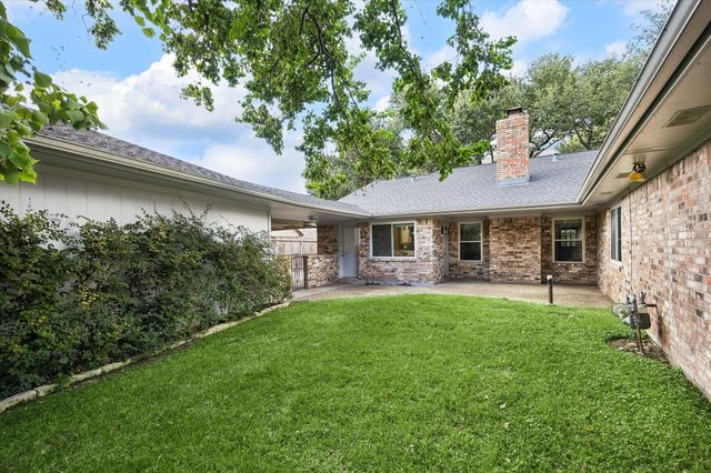 2444 Brookmere Drive, Houston, TX 77008