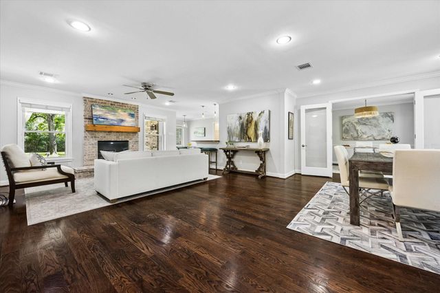 2444 Brookmere Drive, Houston, TX 77008