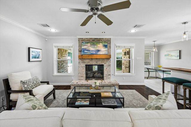 2444 Brookmere Drive, Houston, TX 77008