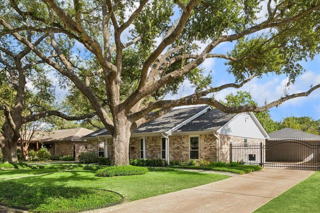 2444 Brookmere Drive, Houston, TX 77008