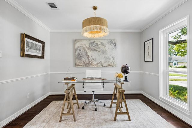 2444 Brookmere Drive, Houston, TX 77008
