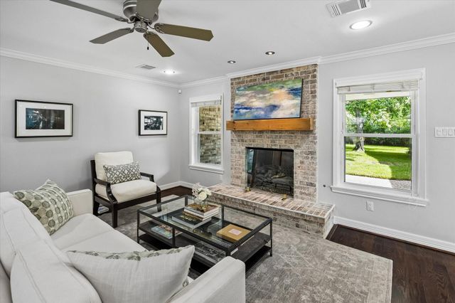 2444 Brookmere Drive, Houston, TX 77008