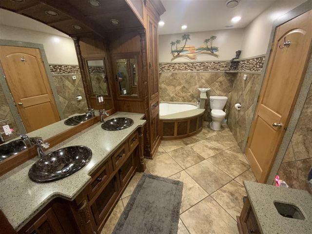 4350 Bailey Road, Jackson, MI 49201