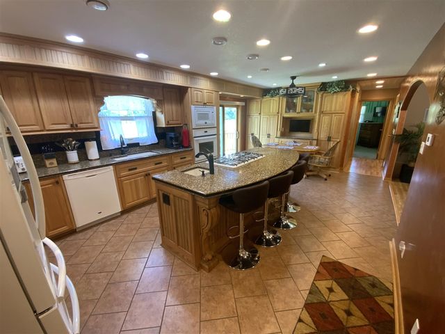 4350 Bailey Road, Jackson, MI 49201