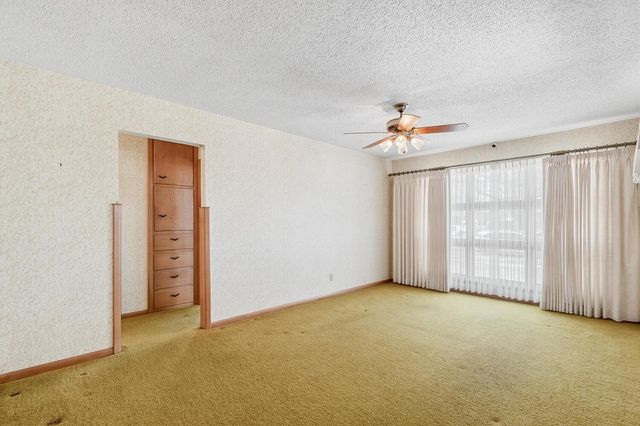 2644 S Fern Ave, Wichita, KS 67217