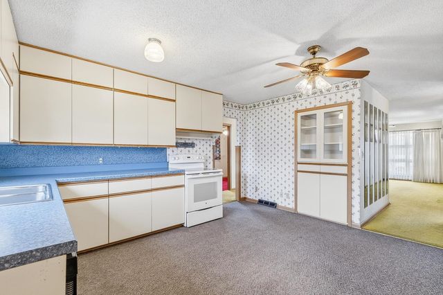 2644 S Fern Ave, Wichita, KS 67217