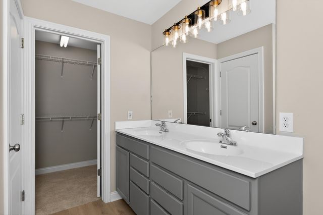 1149 Appomattox Drive, Florence, KY 41042