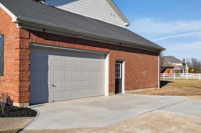 1149 Appomattox Drive, Florence, KY 41042