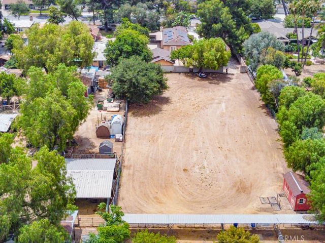 435 E Baseline Road, San Dimas, CA 91773