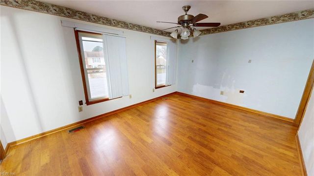 2642 Meadows LNDG, Chesapeake, VA 23321