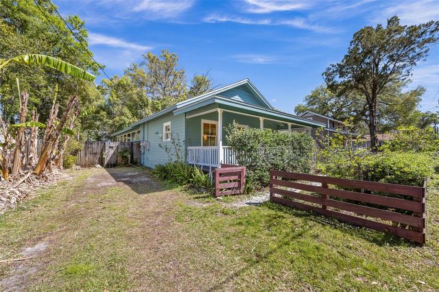 637 NW 4TH STREET, Gainesville, FL 32601